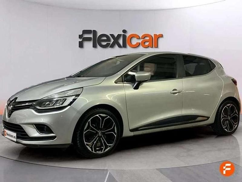 Usado Renault Clio IV Zen 90 CV (66 kW) 2019 Gris Berlina