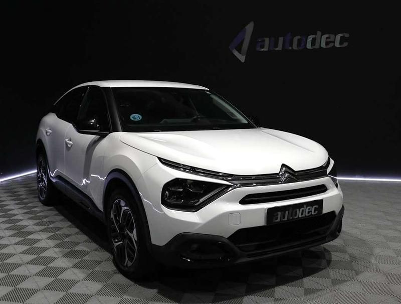 Usado Citroën C4 Feel 131 CV (96 kW) 2022 Blanco Utilitario