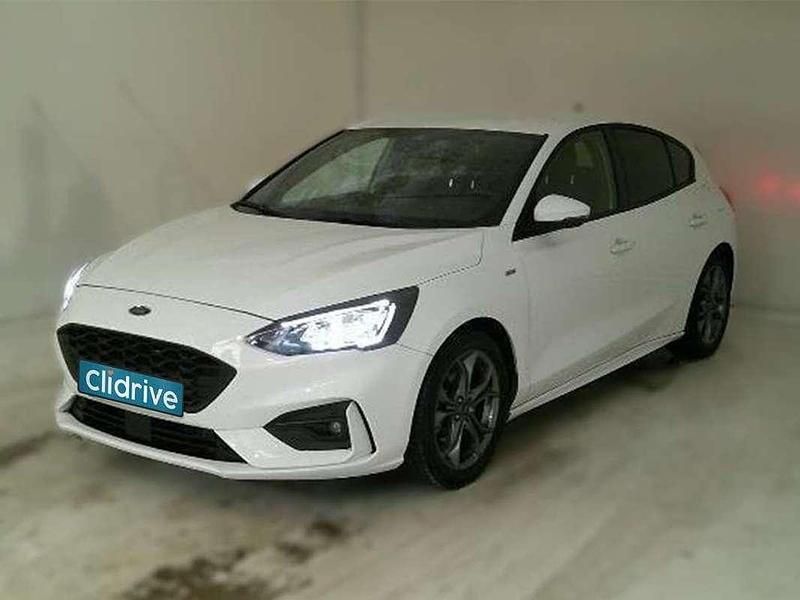 Usado Ford Focus ST-Line 125 CV (91 kW) 2021 Blanco Utilitario