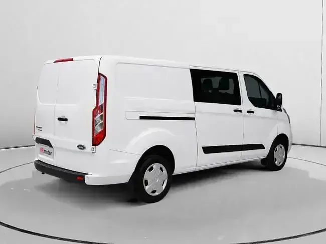 Usado Ford Transit Custom Trend 130 CV (95 kW) 2022 Blanco Berlina