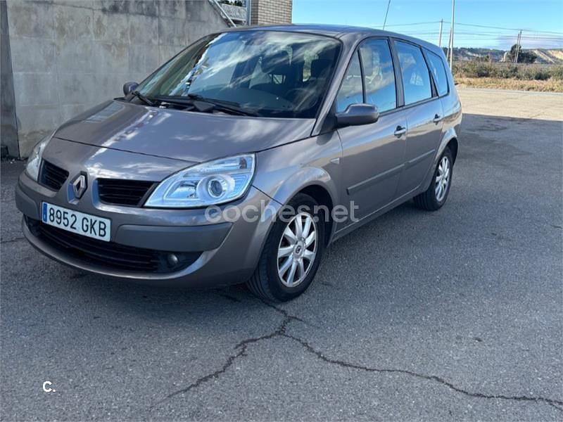Usado Renault Grand Scénic II Business 105 CV (77 kW) 2008 Azul Monovolumen