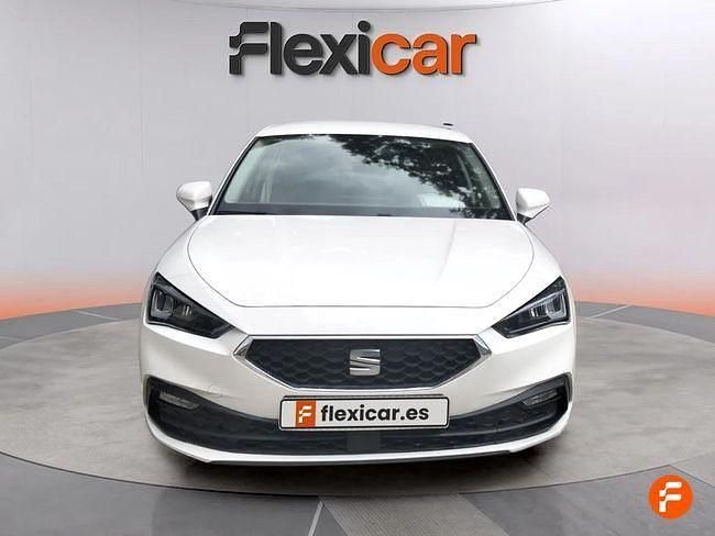 Usado Seat Leon Style 115 CV (84 kW) 2021 Blanco Berlina