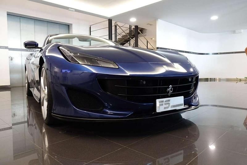 Usado Ferrari Portofino 600 CV (441 kW) 2020 Azul Descapotable