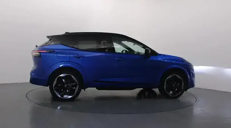 Używany Nissan Qashqai 190 KM (139 kW) 2025 Niebieski SUV