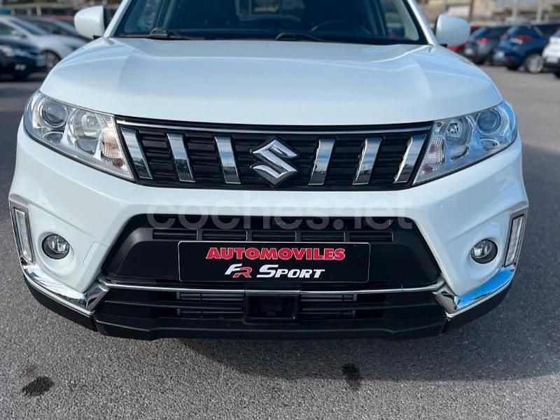 Usado Suzuki Vitara 111 CV (81 kW) 2018 Blanco SUV