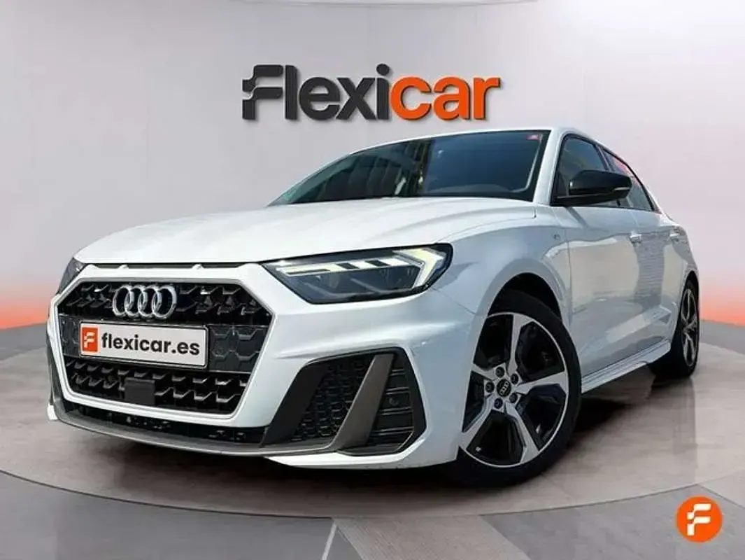 Usado Audi A1 Premium 110 CV (80 kW) 2022 Blanco SUV