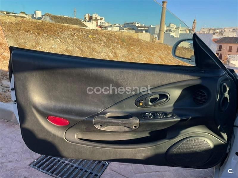 Usado Hyundai Coupé 114 CV (83 kW) 1999 Blanco Coupe