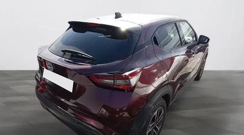 Usado Nissan Juke N-Connecta 114 CV (83 kW) 2025 Burgundy (metalizado) SUV