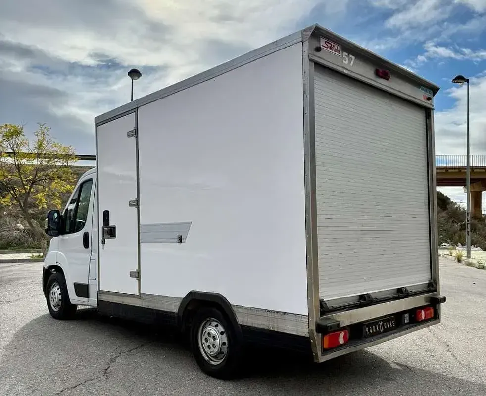 Usado Fiat Ducato 129 CV (94 kW) 2019 Blanco Van