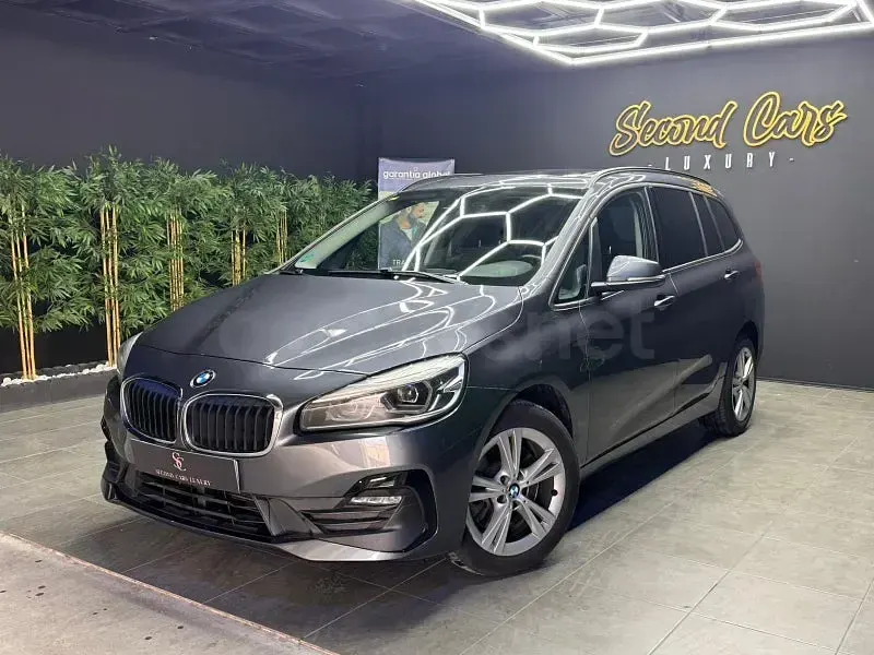 Usado BMW 218 Comfort Edition 150 CV (110 kW) 2020 Gris / plata Familiar