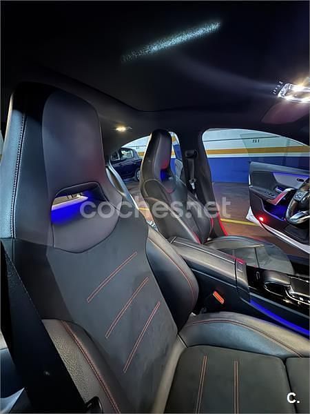 Usado Mercedes CLA180 Shooting Brake 136 CV (100 kW) 2020 Blanco Familiar