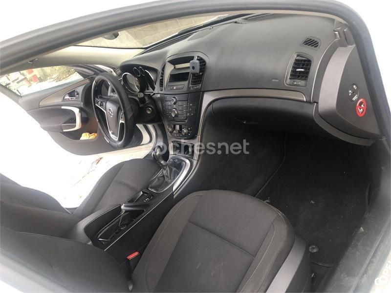 Blanco Usado 2010 Opel Insignia Cosmo Berlina | 4500 € (Precio justo) - Imagen 1/4