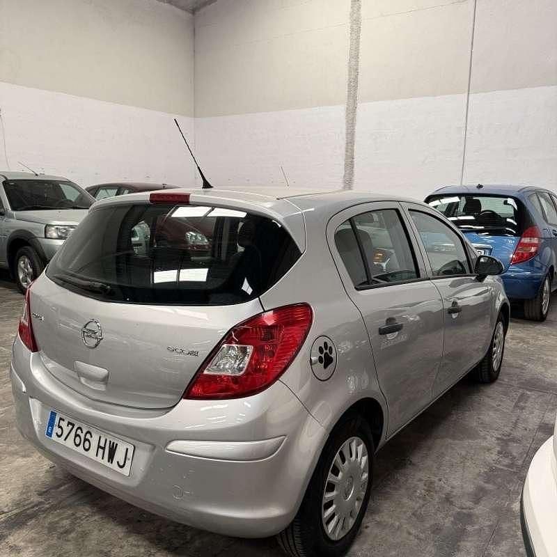 Usado Opel Corsa Selective 75 CV (55 kW) 2014 Utilitario