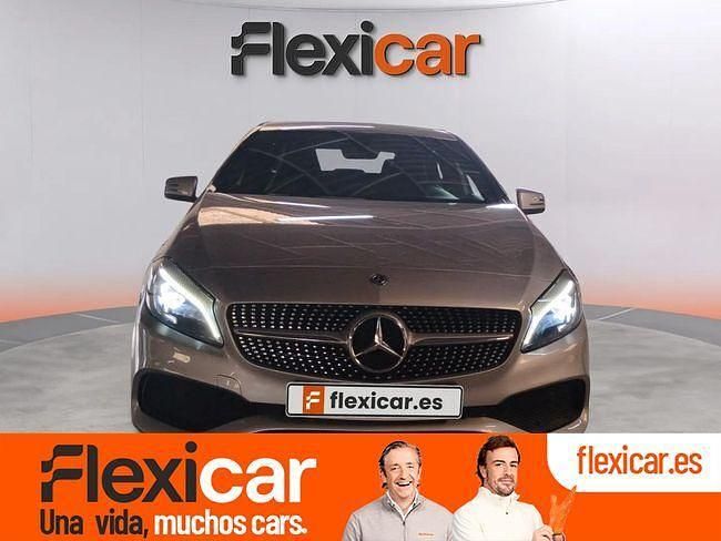 Gris Usado 2018 Mercedes A180 Berlina | 20.990 € (Precio justo) - Imagen 1/4