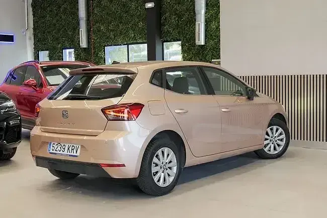 Usado Seat Ibiza XCELLENCE 116 CV (85 kW) 2018 Gris Utilitario