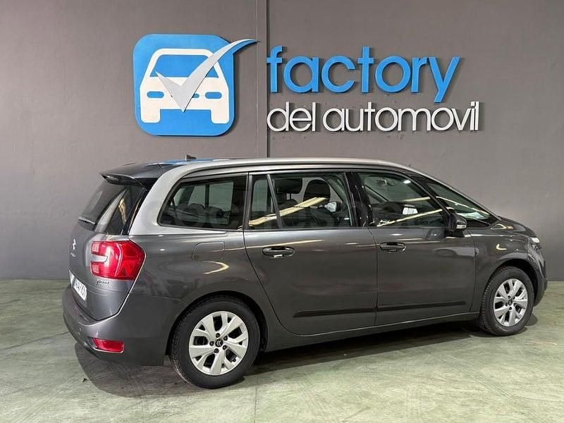 Usado Citroën Grand C4 Picasso Feel 120 CV (88 kW) 2015 Gris / plata Monovolumen