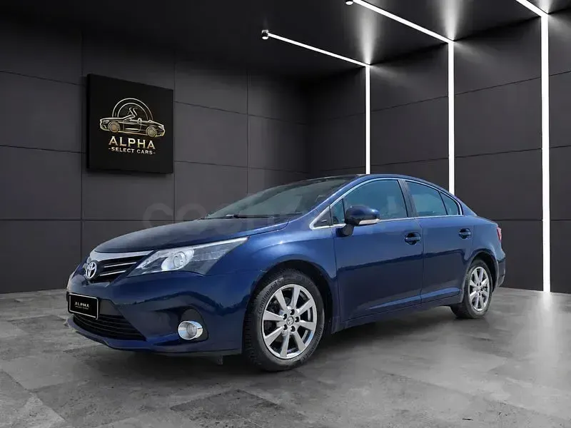 Usado Toyota Avensis Executive 124 CV (91 kW) 2014 Azul Berlina