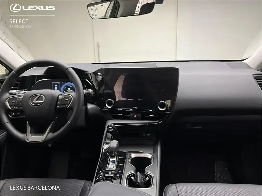 Usado Lexus NX350h 198 CV (145 kW) 2026 Otro SUV