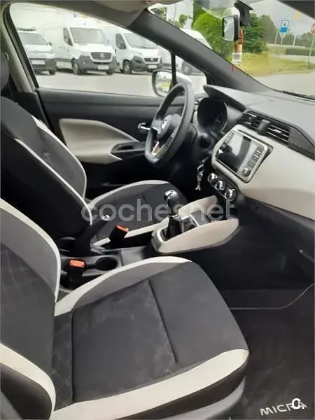 Usado Nissan Micra 90 CV (66 kW) 2019 Gris / plata Utilitario