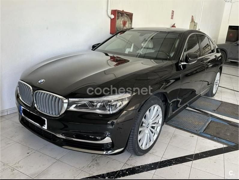 Usado BMW 730 265 CV (194 kW) 2016 Negro Berlina