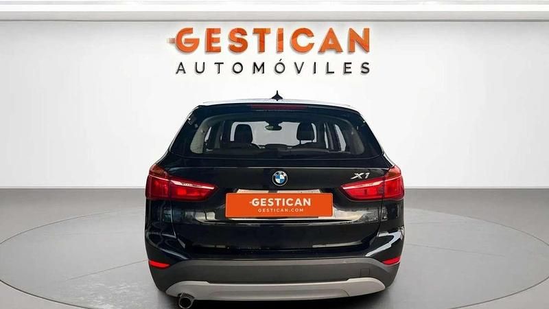 Usado BMW X1 116 CV (85 kW) 2018 Negro SUV