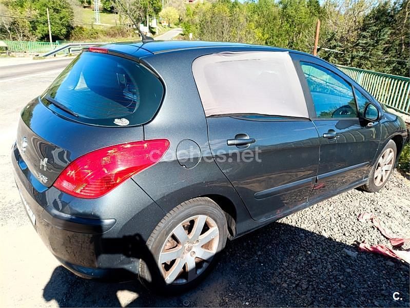 Käytetty Peugeot 308 Sport 110 HP (80 kW) 2008 Harmaa Sedan