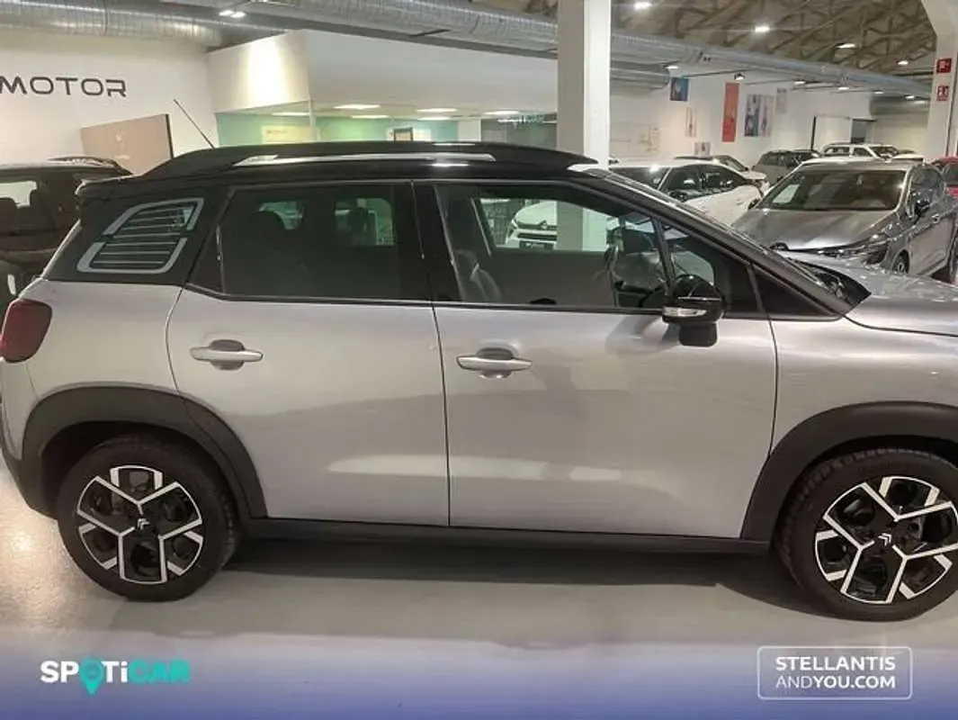 Usado Citroën C3 Aircross Shine 110 CV (80 kW) 2023 Gris SUV