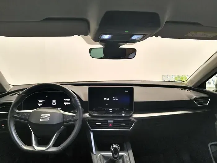 Usado Seat Leon Style 116 CV (85 kW) 2025 Azul
