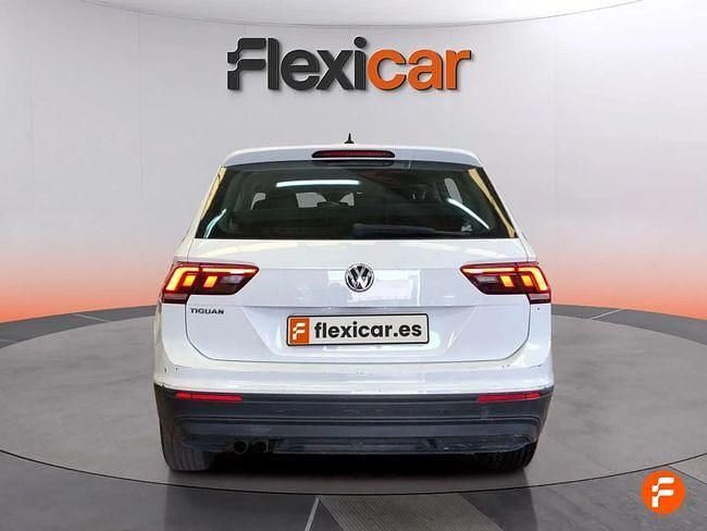 Usado VW Tiguan Edition 150 CV (110 kW) 2020 Blanco SUV