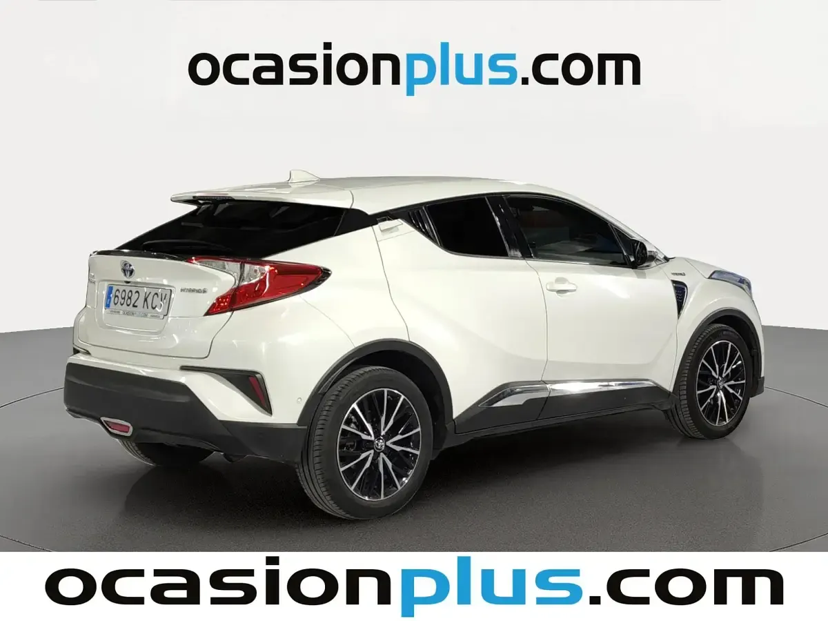 Usado Toyota C-HR Advance 122 CV (89 kW) 2017 Blanco SUV