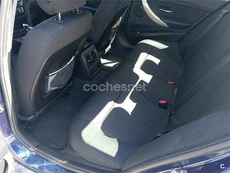 Azul Usado 2018 BMW 318 Berlina | 16.800 € (Buen precio) - Imagen 1/4