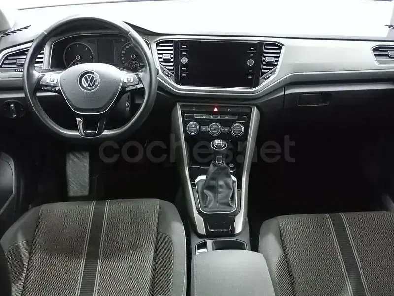 Usado VW T-Roc Advance 150 CV (110 kW) 2021 Azul SUV