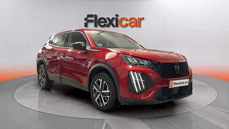 Usado Peugeot 2008 Active 102 CV (75 kW) 2023 Rojo SUV