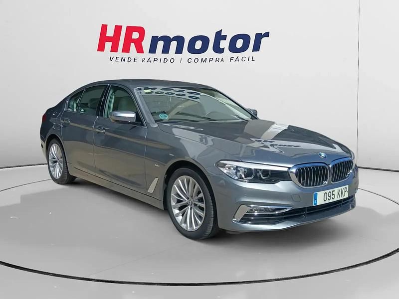 Usado 2018 BMW 520 Luxury Line Berlina | 24.390 € (Precio justo) - Imagen 1/4