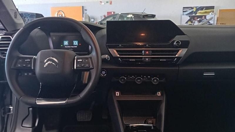 Usado Citroën C4 Feel 100 kW (136 CV) 2023 Gris acero SUV