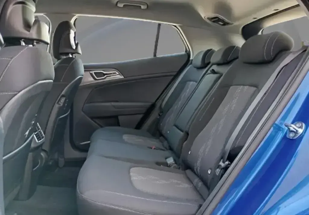 Usado Kia Sportage 150 CV (110 kW) 2024 Azul SUV