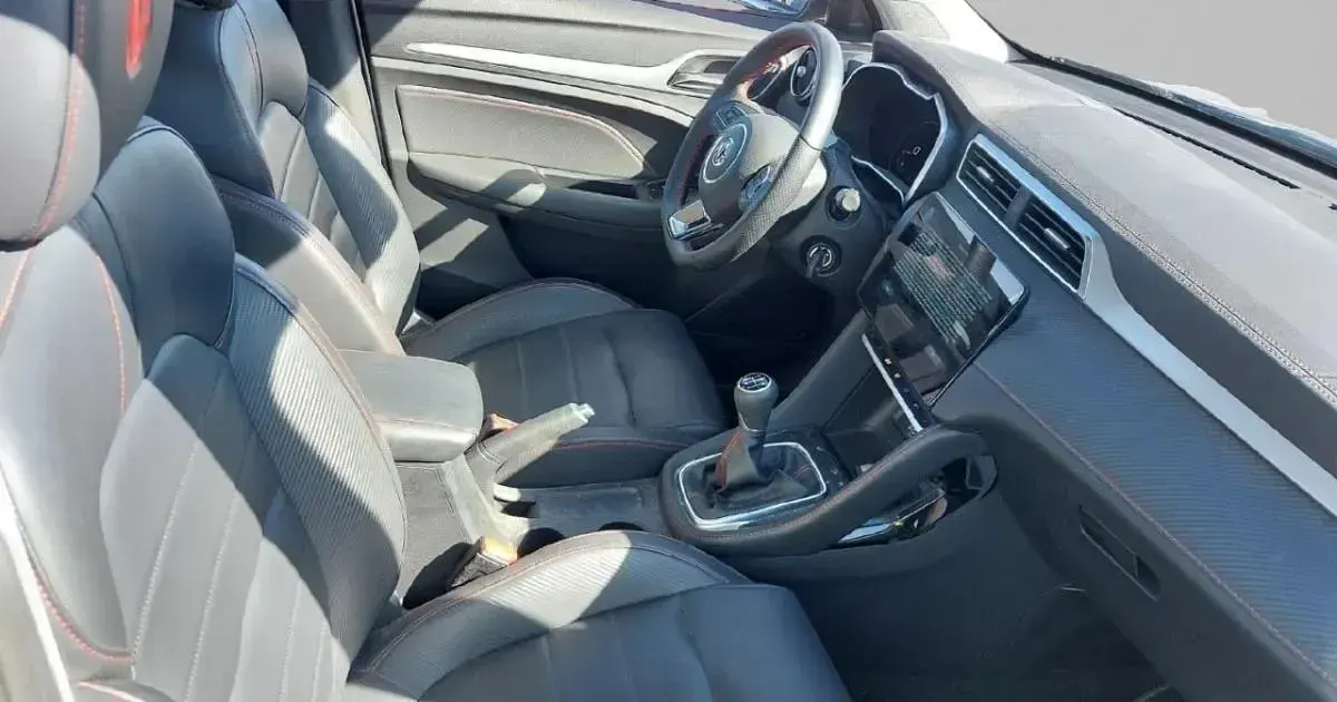 Usado MG ZS Luxury 106 CV (77 kW) 2024 SUV