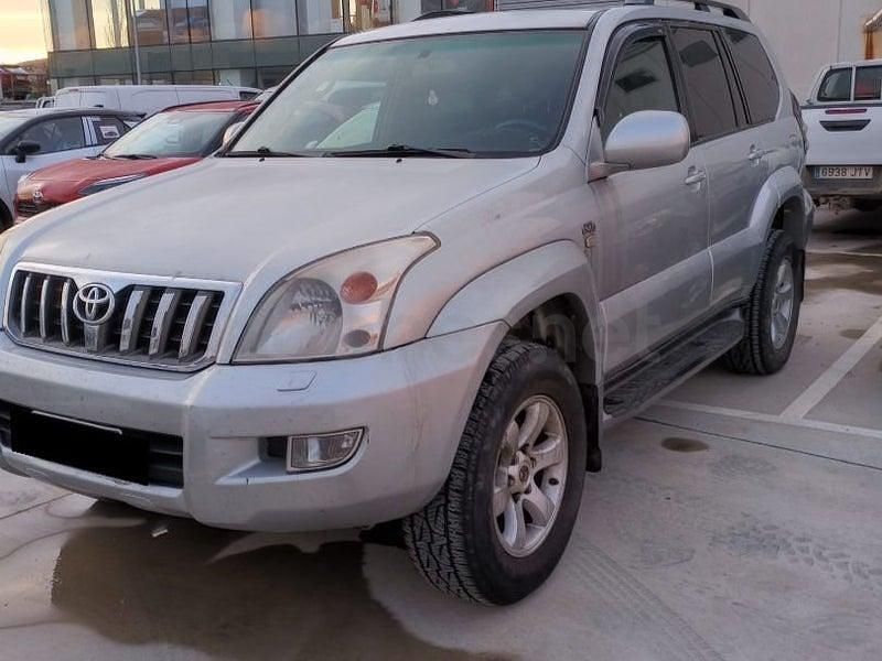 Usado Toyota Land Cruiser 163 CV (119 kW) 2004 Gris / plata SUV