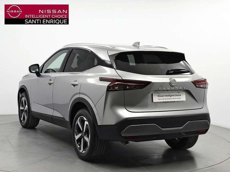Usado Nissan Qashqai N-Connecta 141 CV (103 kW) 2022 Plateado SUV