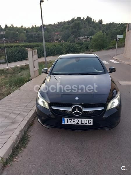 Negro Usado 2016 Mercedes CLA200 Urban Berlina | 16.250 € (Super precio) - Imagen 1/1