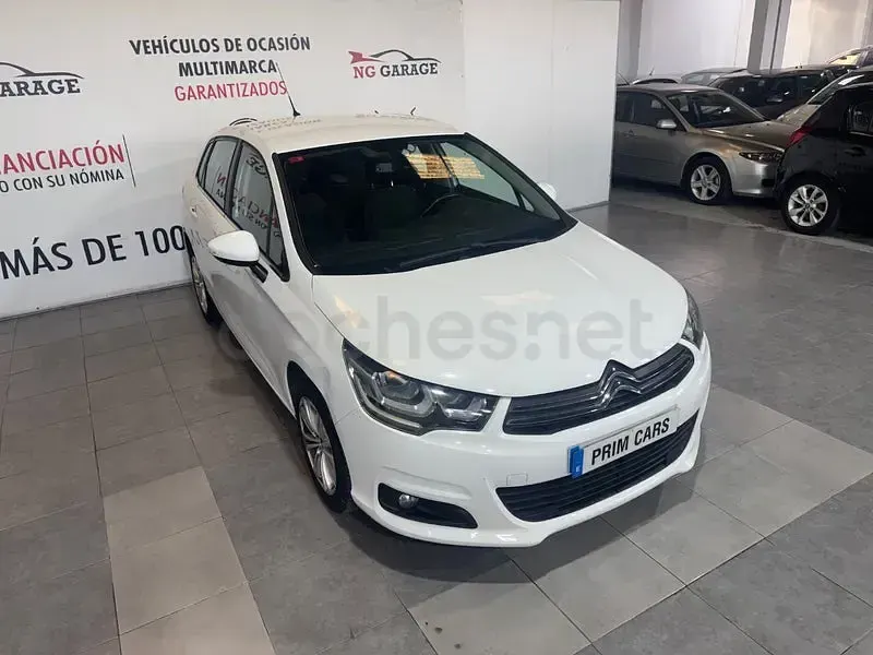 Usado Citroën C4 Feel 99 CV (72 kW) 2017 Blanco Berlina