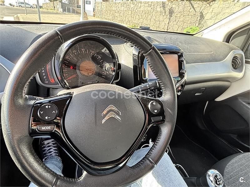 Usado Citroën C1 PureTech 82 CV (60 kW) 2016 Blanco Utilitario