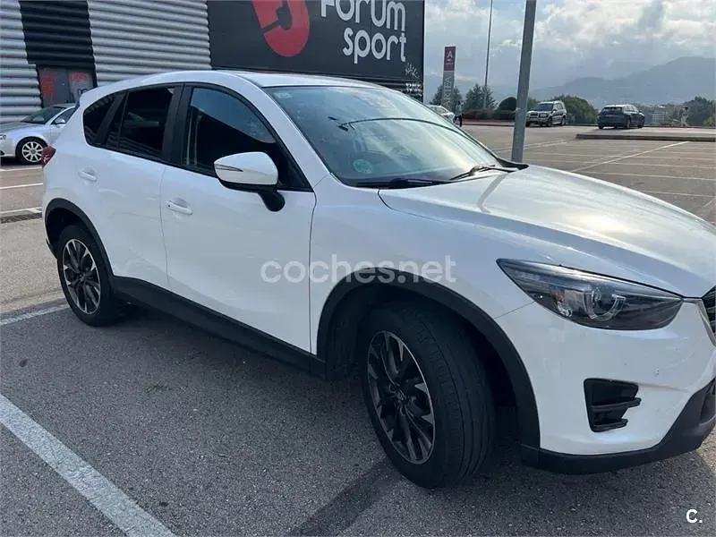 Usado Mazda CX-5 Luxury 150 CV (110 kW) 2015 Blanco SUV