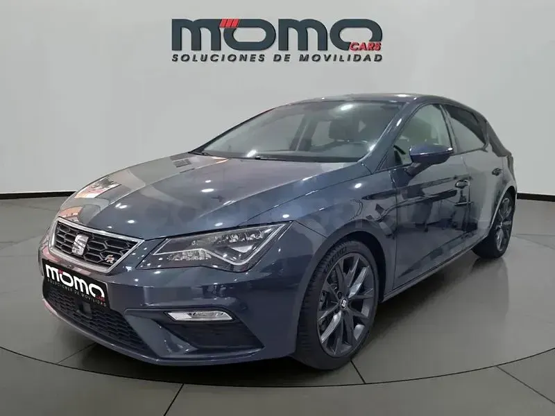 Usado Seat Leon FR 150 CV (110 kW) 2019 Gris / plata Berlina