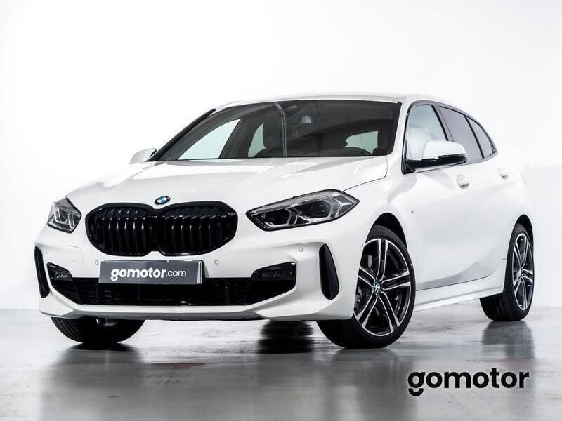 Blanco Usado 2023 BMW 120 M Sport Utilitario | 41.975 € - Imagen 1/4