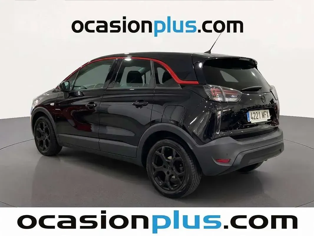 Usado Opel Crossland S 110 CV (80 kW) 2023 Negro SUV