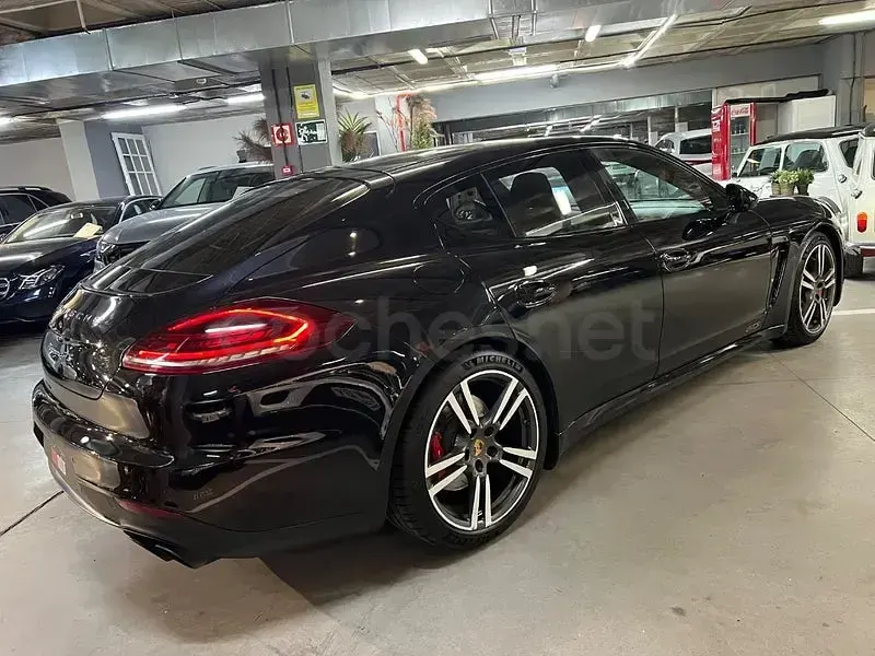 Usado Porsche Panamera GTS 440 CV (323 kW) 2015 Negro Berlina