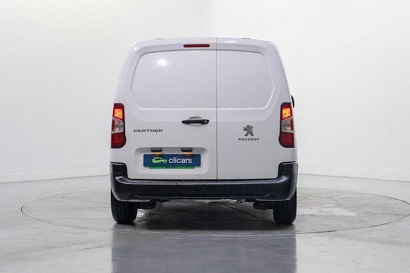 Usado Peugeot Partner S 75 CV (55 kW) 2021 Blanco Monovolumen