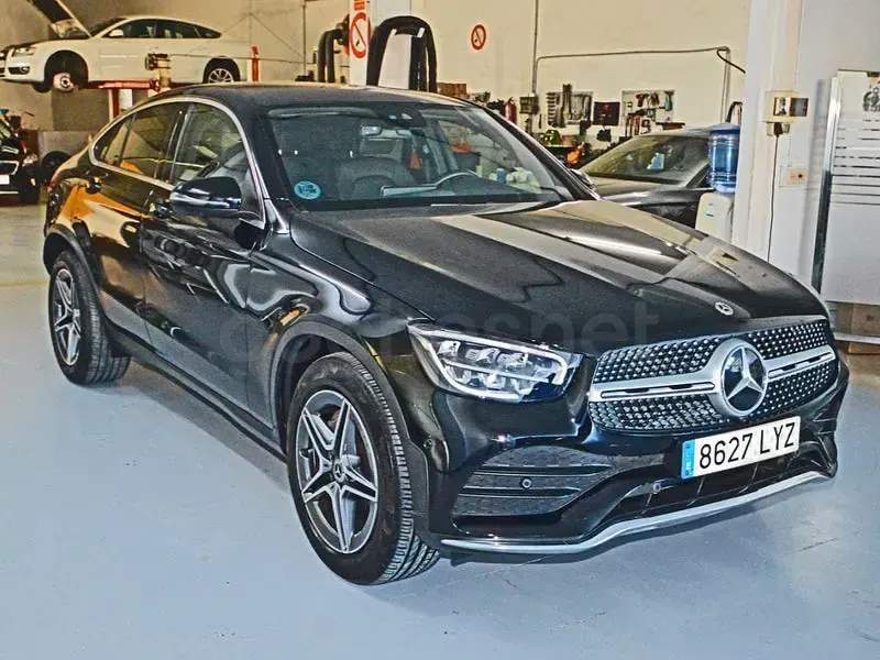 Usado Mercedes GLC220 194 CV (142 kW) 2022 Negro Coupe