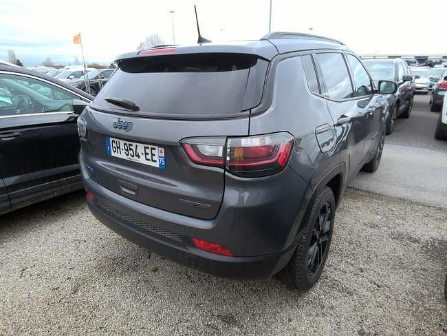Usado Jeep Compass Limited 190 CV (139 kW) 2022 Gris SUV